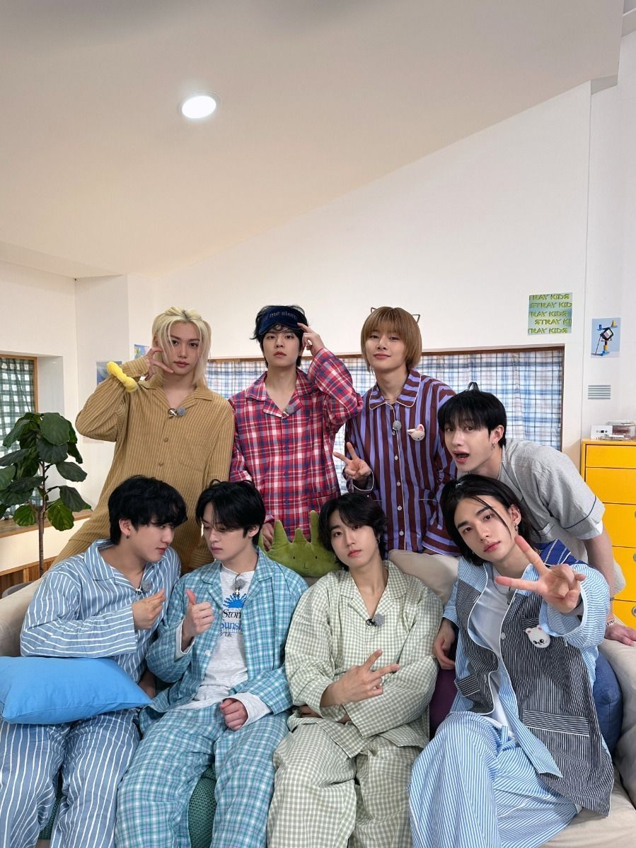 Stray Kids
