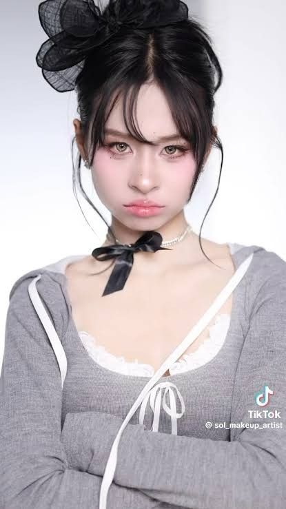 Lora Image