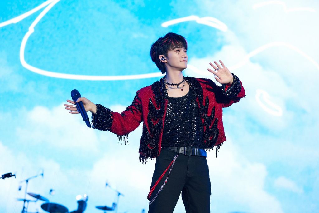 Charlie Zhou Shen （周深）v.2.0