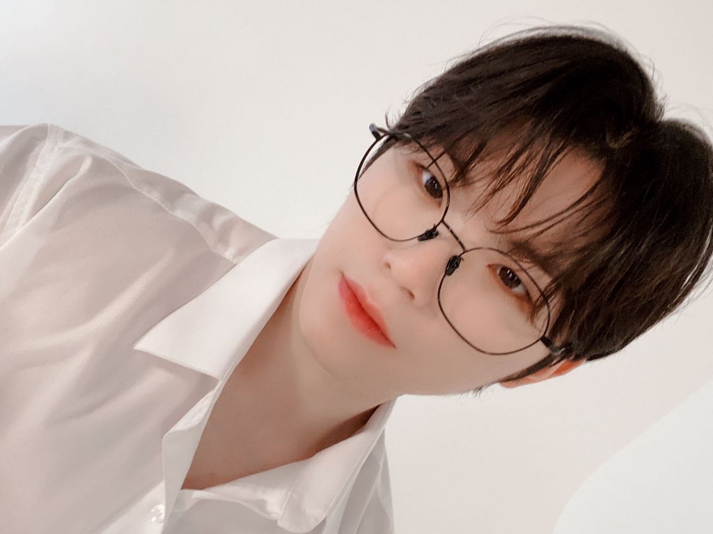 우지
