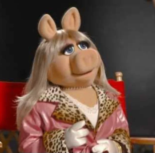 Miss Piggy (Muppets) (Italian Dub - Alessandro Quarta)
