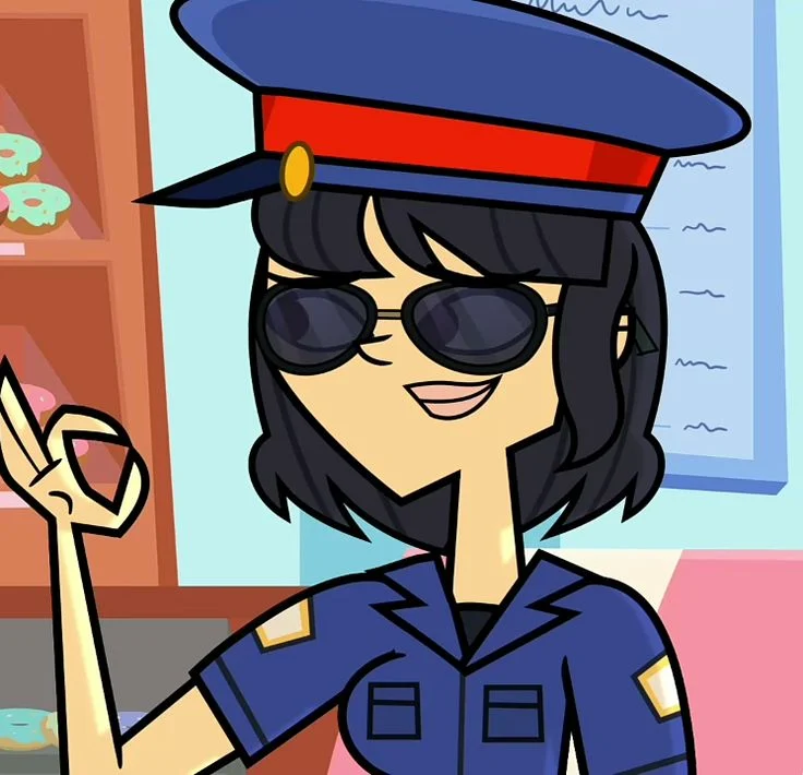 Lucia (Disventure Camp)