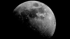 Luna (earth's moon)