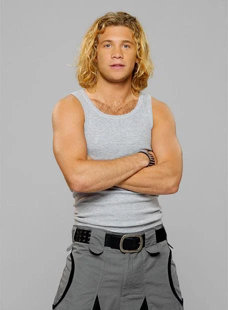 Nico riera era casi angeles