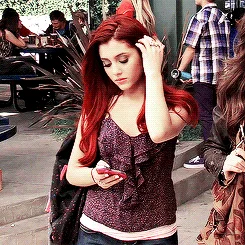 Cat Valentine Esp. (Andrea Orozco)