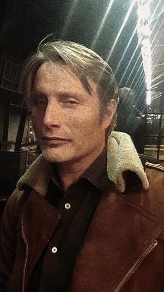 Mads Mikkelsen