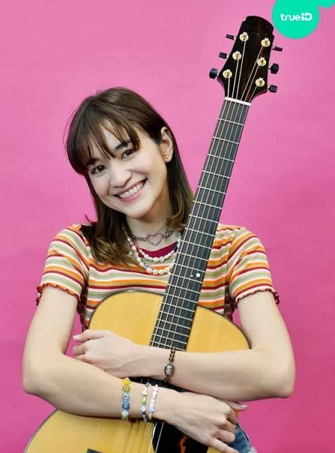 ส้ม มารี (Zom Marie) [Thai T-POP Girl Singer]