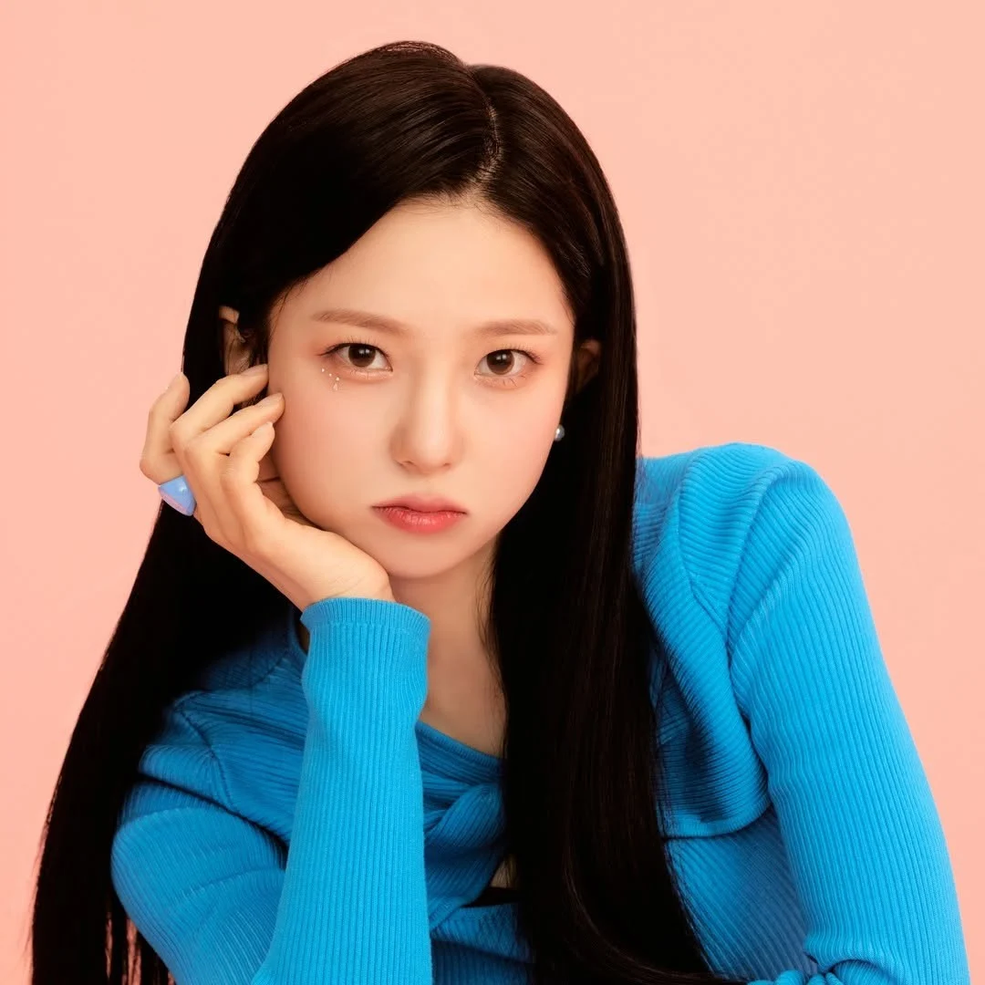 YUJIN from Kep1er/CLC
