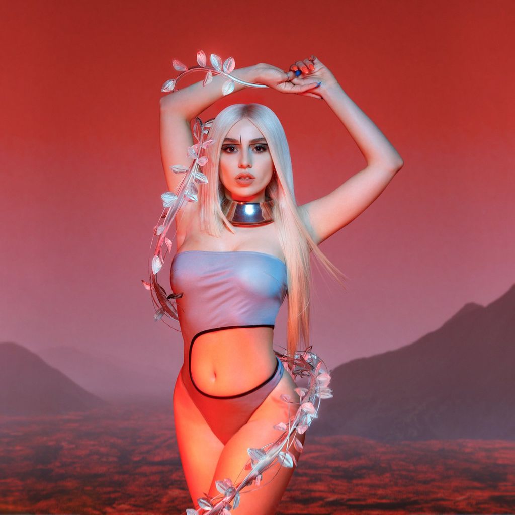 Ava Max