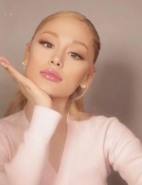 Ariana Grande AI