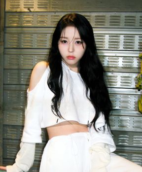 S2 HyeRin (tripleS)