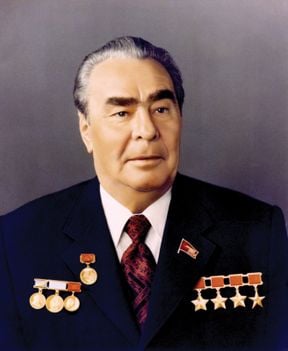 Брежнев