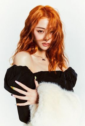 Yunjin - LE SSERAFIM