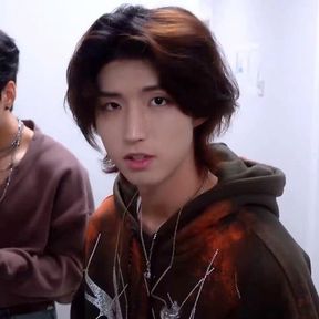 Jun Han (Xdinary Heroes)