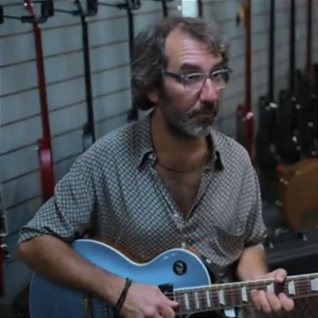 Gustavo "Topo" Antuña (El Cuarteto De Nos y Buenos Muchachos)
