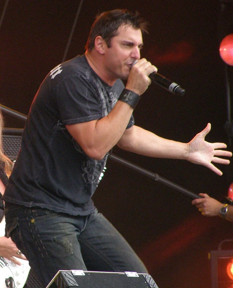 Johnny Gioeli 4