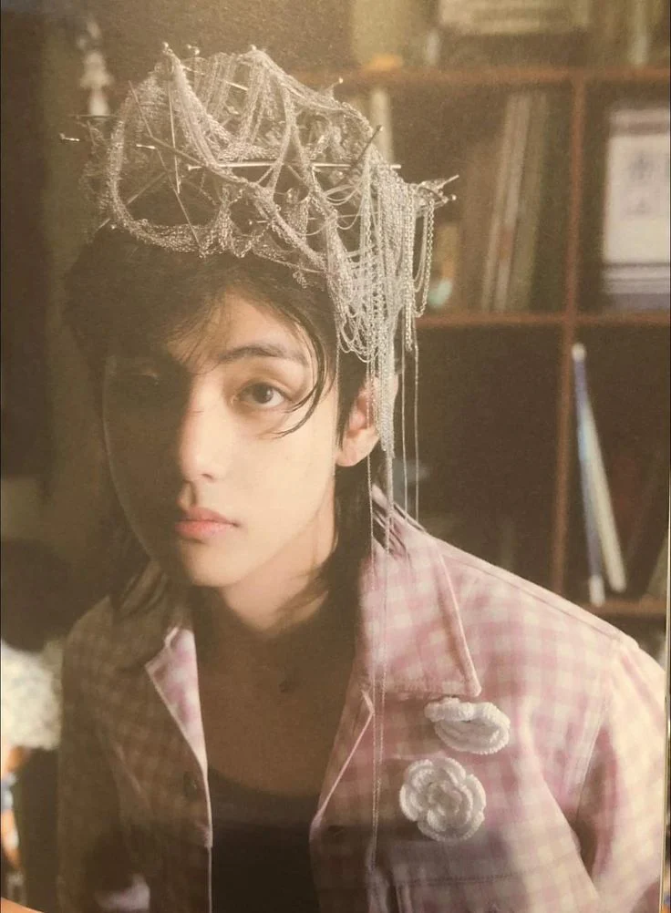 Taehyung (V OF BTS) LAYOVER ERA