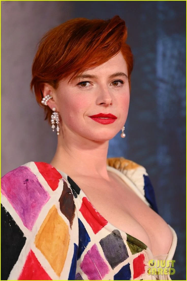 JessieBuckley