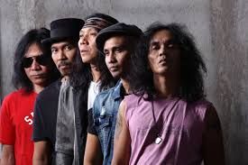 Slank (SHQ)