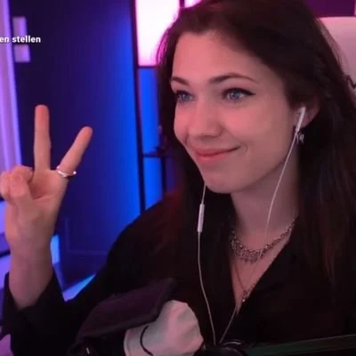 Reved (Youtuber & Twitch Streamer)