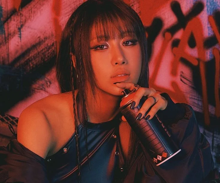 INA of BADVILLAIN (ZOOM)