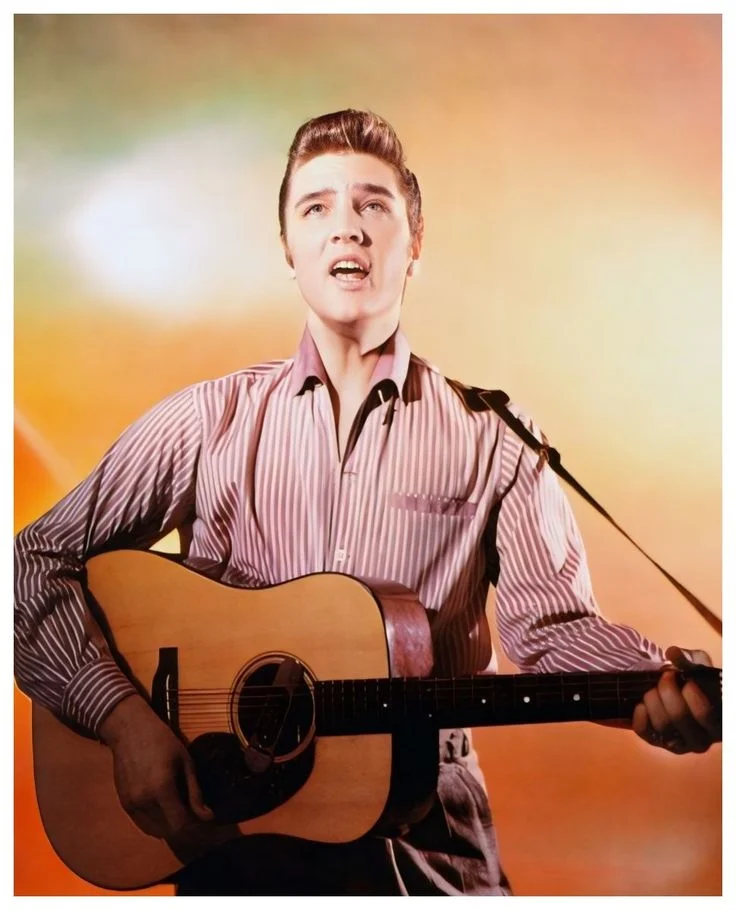 Elvis Presley (Shake Rattle & Roll Era) V2