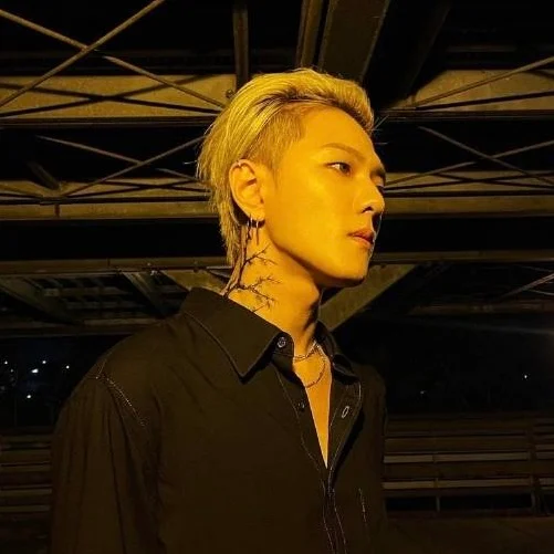 DK - iKON
