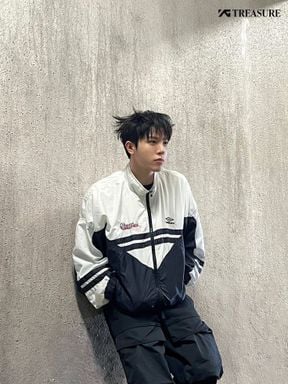 Junghwan (TREASURE)