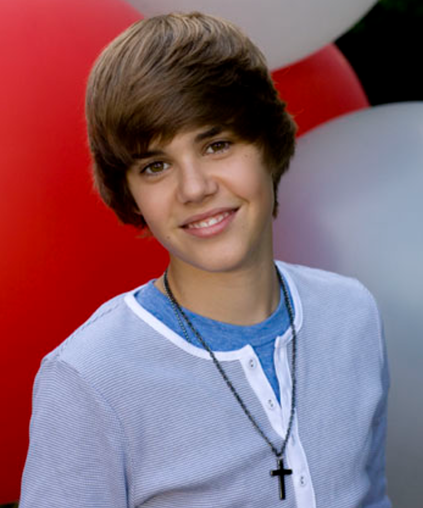 Justin Bieber Young (2009)