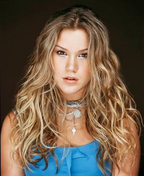 Jess Stone (English singer)