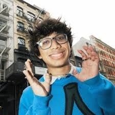 Nafeesisboujee (premium job using tons of his songs)