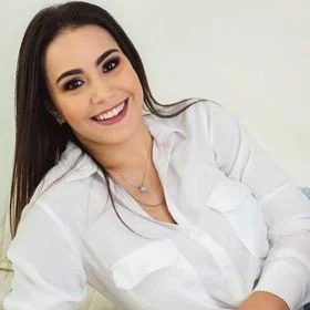 Natália Adami 