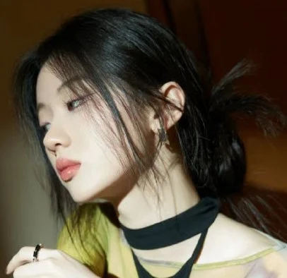 单依纯