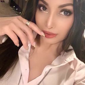 MIKA LORIE