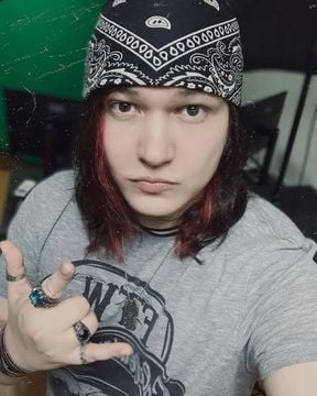 Wagner Thomazoni (voz cantada)