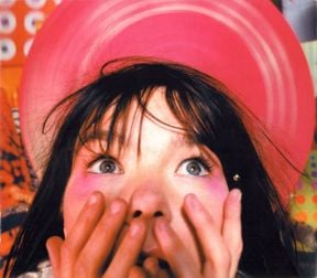 Björk ๋𓂃 ⋆⸝⸝