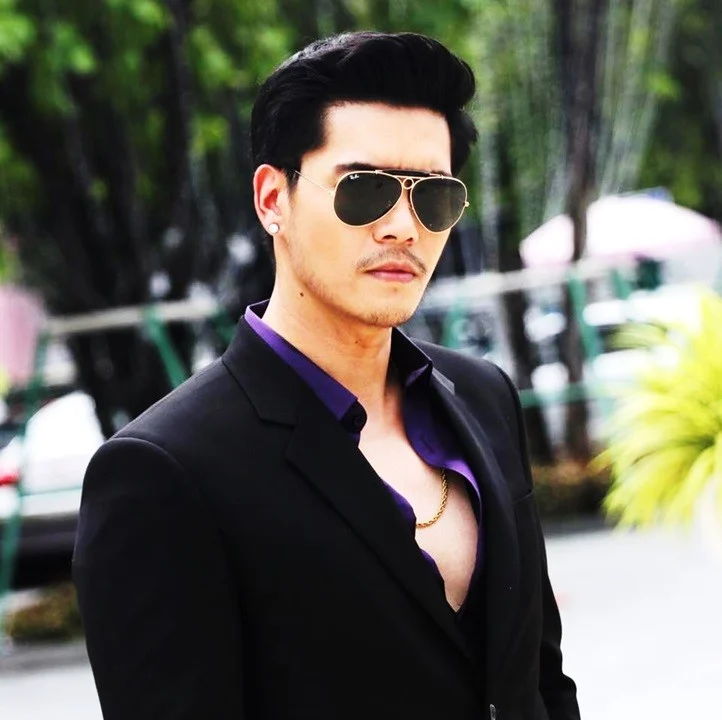 ดิว ภัทรพล (Dew Pattarapol)