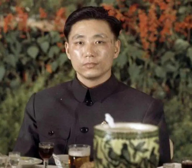 王洪文Wang Hongwen user image