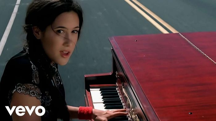 Vanessa Carlton (from A Thousand Miles)