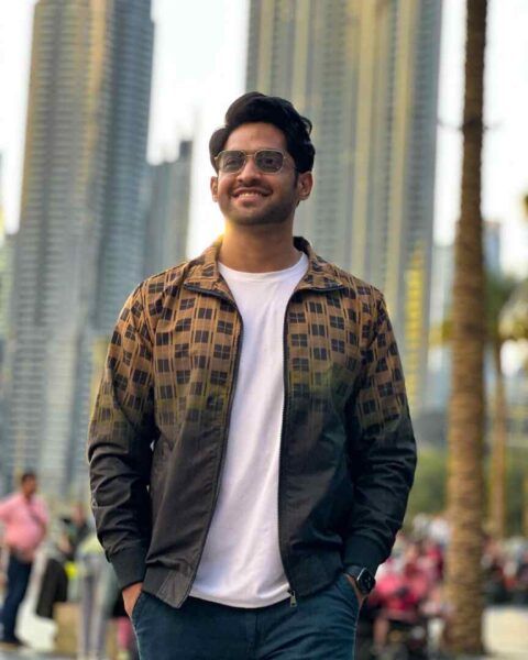 Thugesh/Mahesh Keshwala