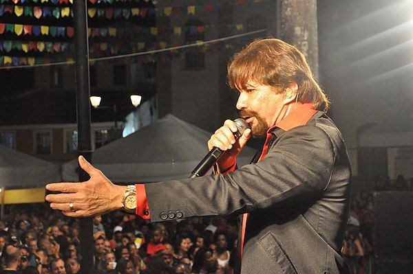 Adelmário Coelho (Cantor Baiano)