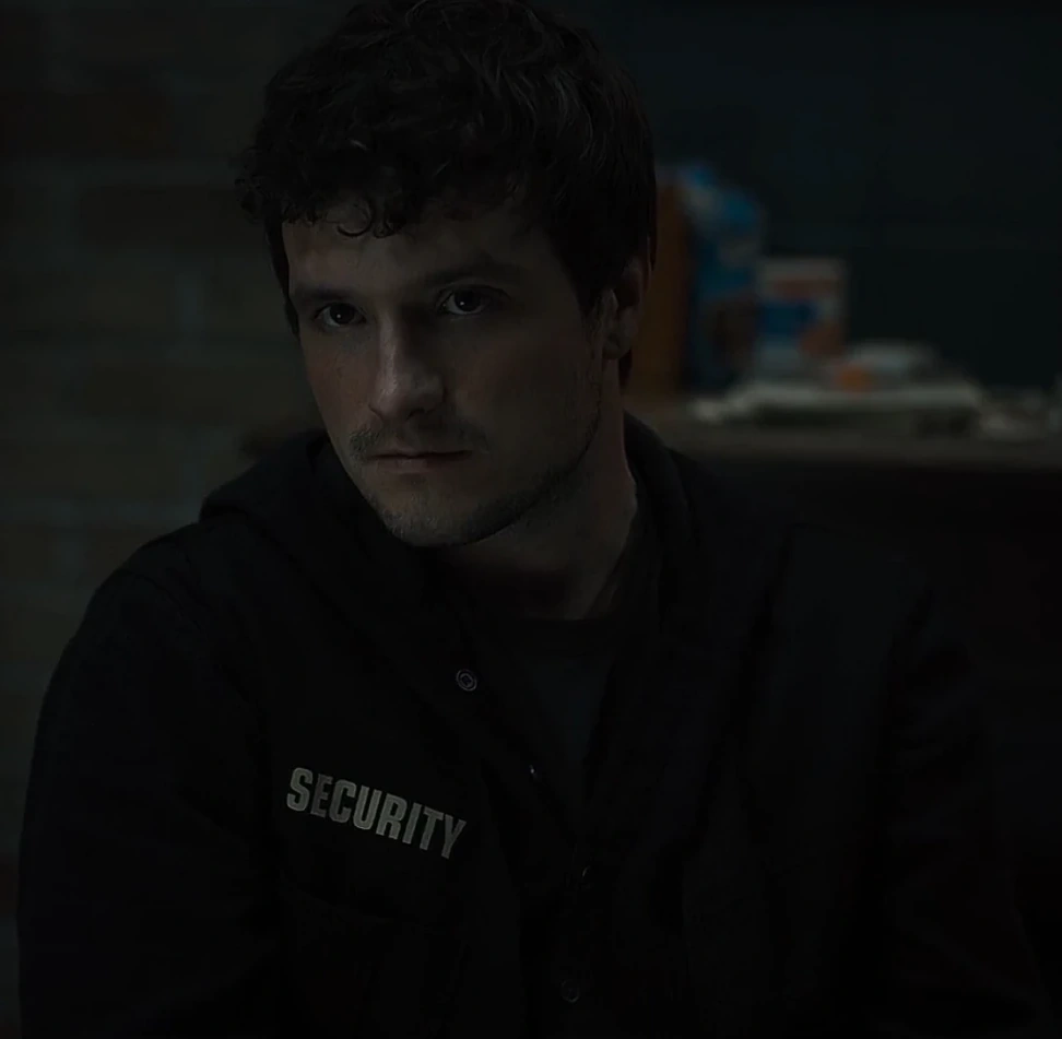 Mike Schmidt (Josh Hutcherson) (Five Nights At Freddy's Movie)