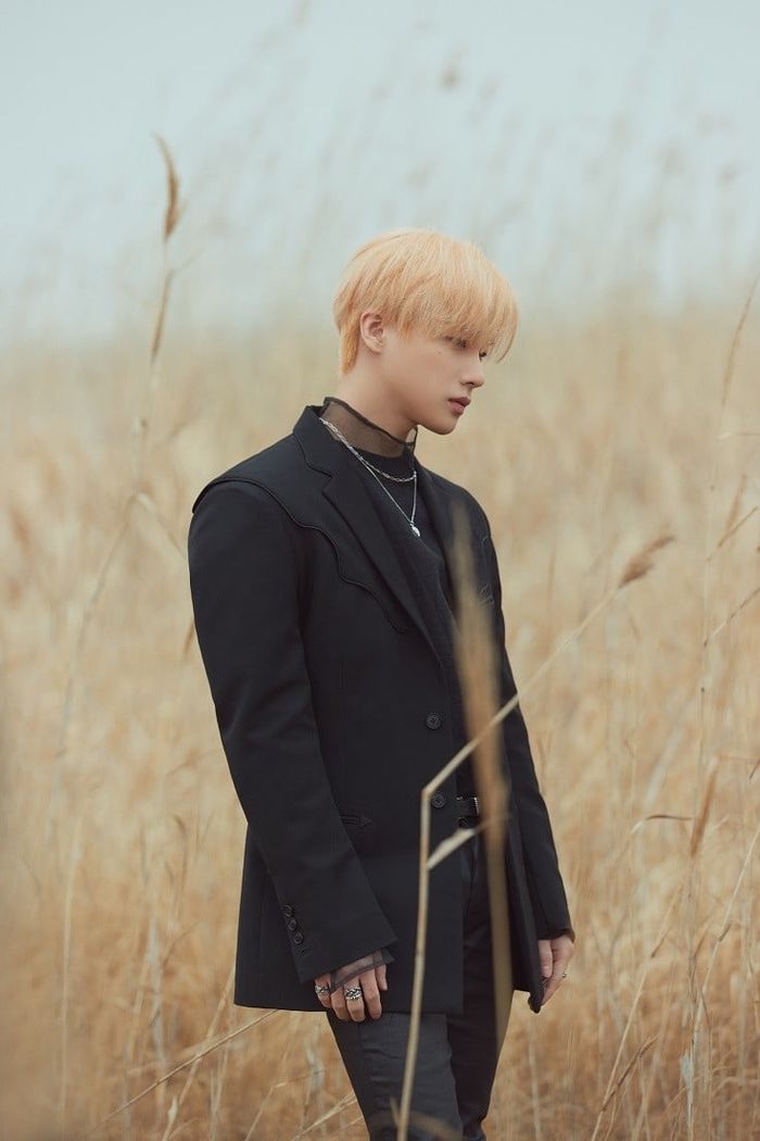 JINHWAN