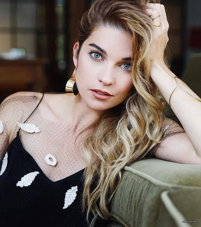 Annie Murphy