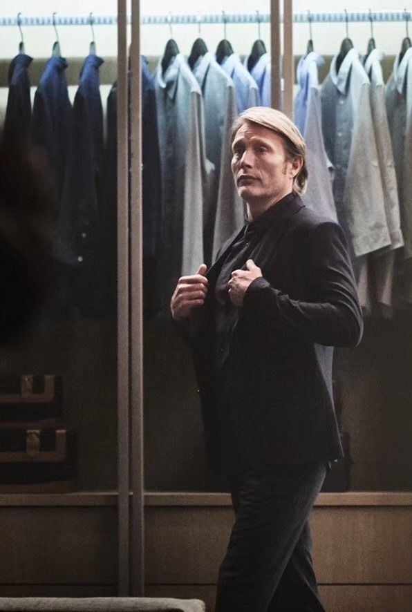 Mads Mikkelsen