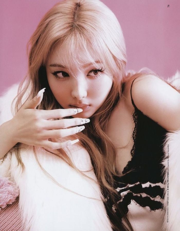 NAYEON Twice