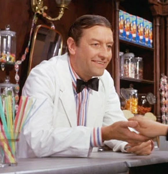 Bill the Candyman (Aubrey Woods)