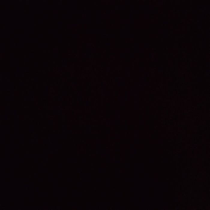 ،