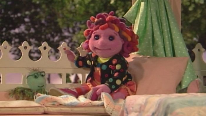 Allegra (Latin American Spanish Dub, Allegra's Window)