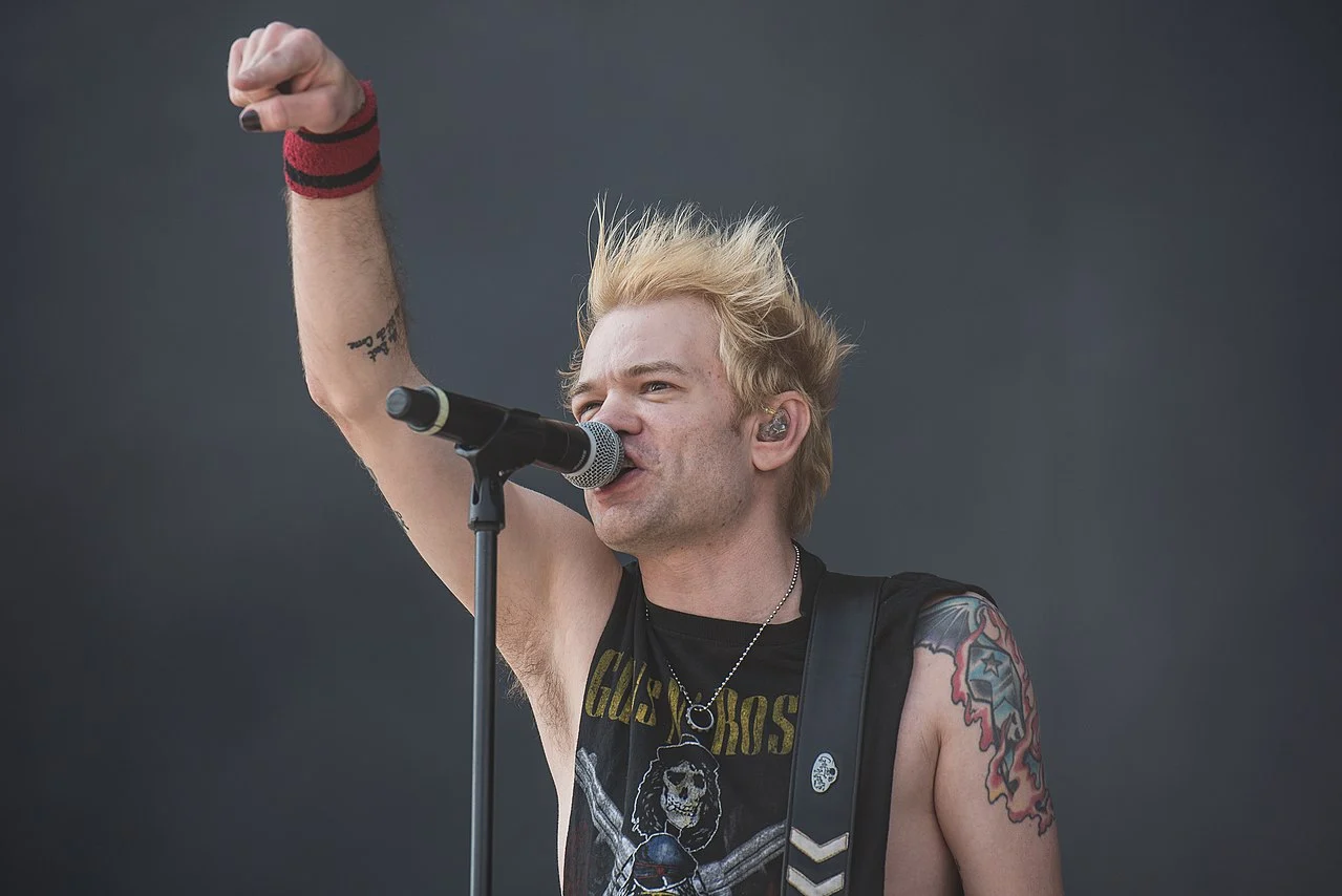 Deryck Whibley